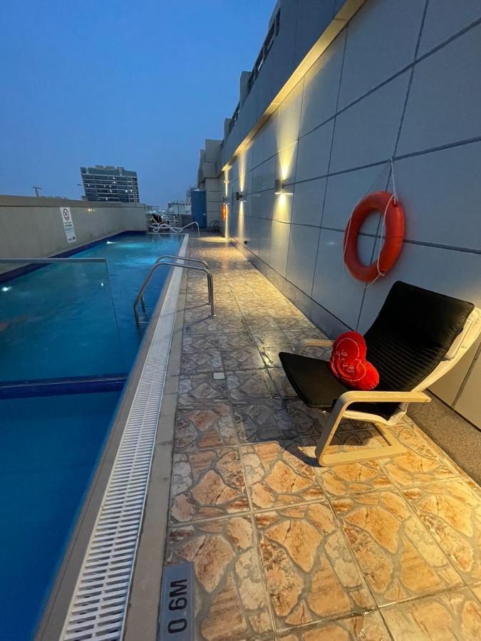 Great View, Dubai Sportcity, Parking Included, Nice Apartments Exterior foto
